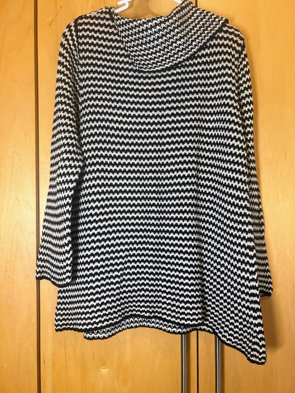 Habitat Clothes to Live in black/white cowl neck sweater, 100% cotton, M - Picture 2 of 7